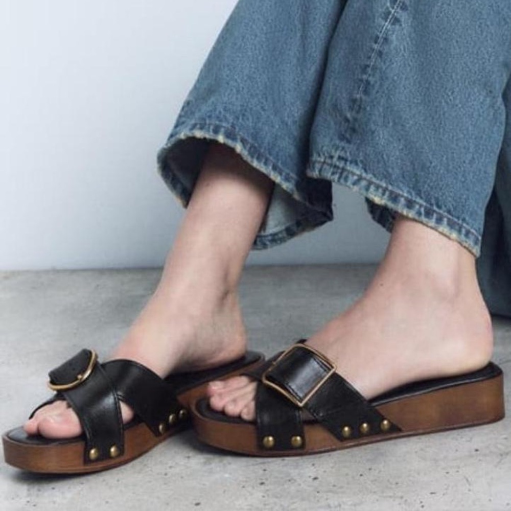 Zara Mini Wedge Platform Black Buckle Slides Gold Studs Womens 38 / 7.5 Boho 70s